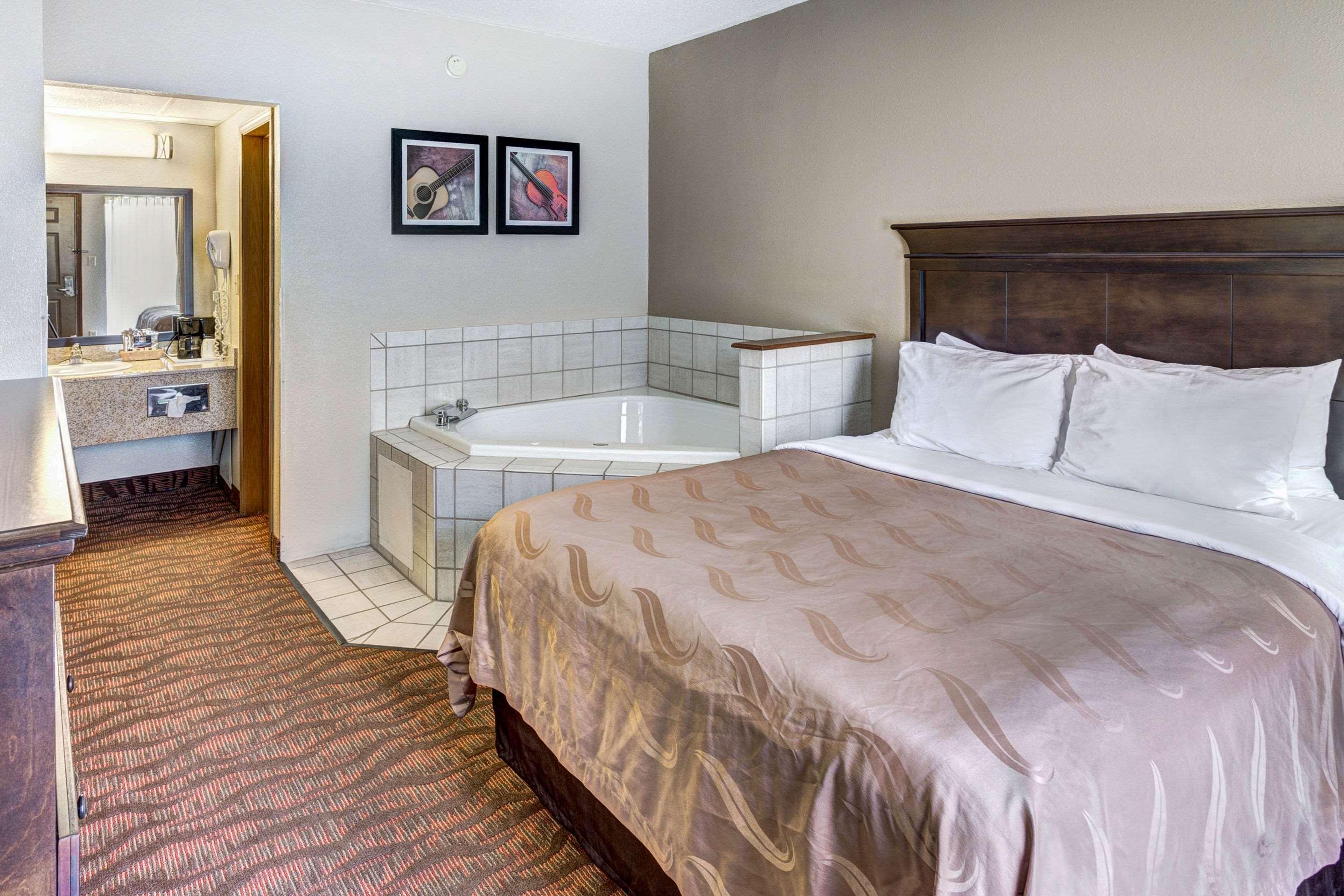 Quality Inn West Branson Eksteriør billede
